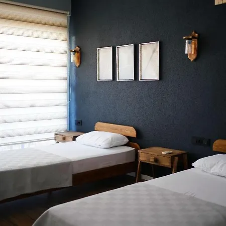 Lb Boutique Nocleg ze śniadaniem *